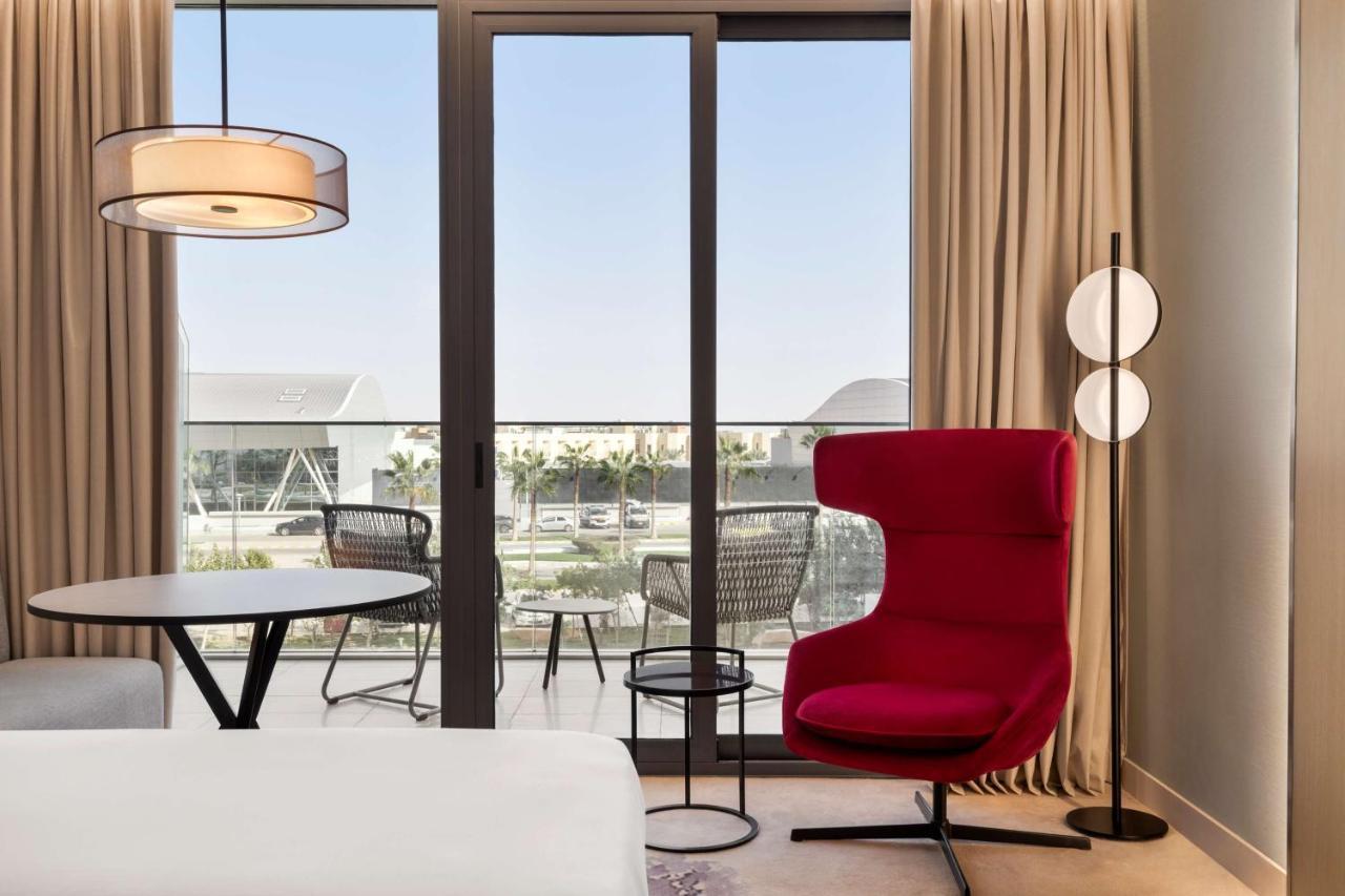 Radisson Blu Hotel Riyadh Convention And Exhibition Center 外观 照片 A room at the hotel