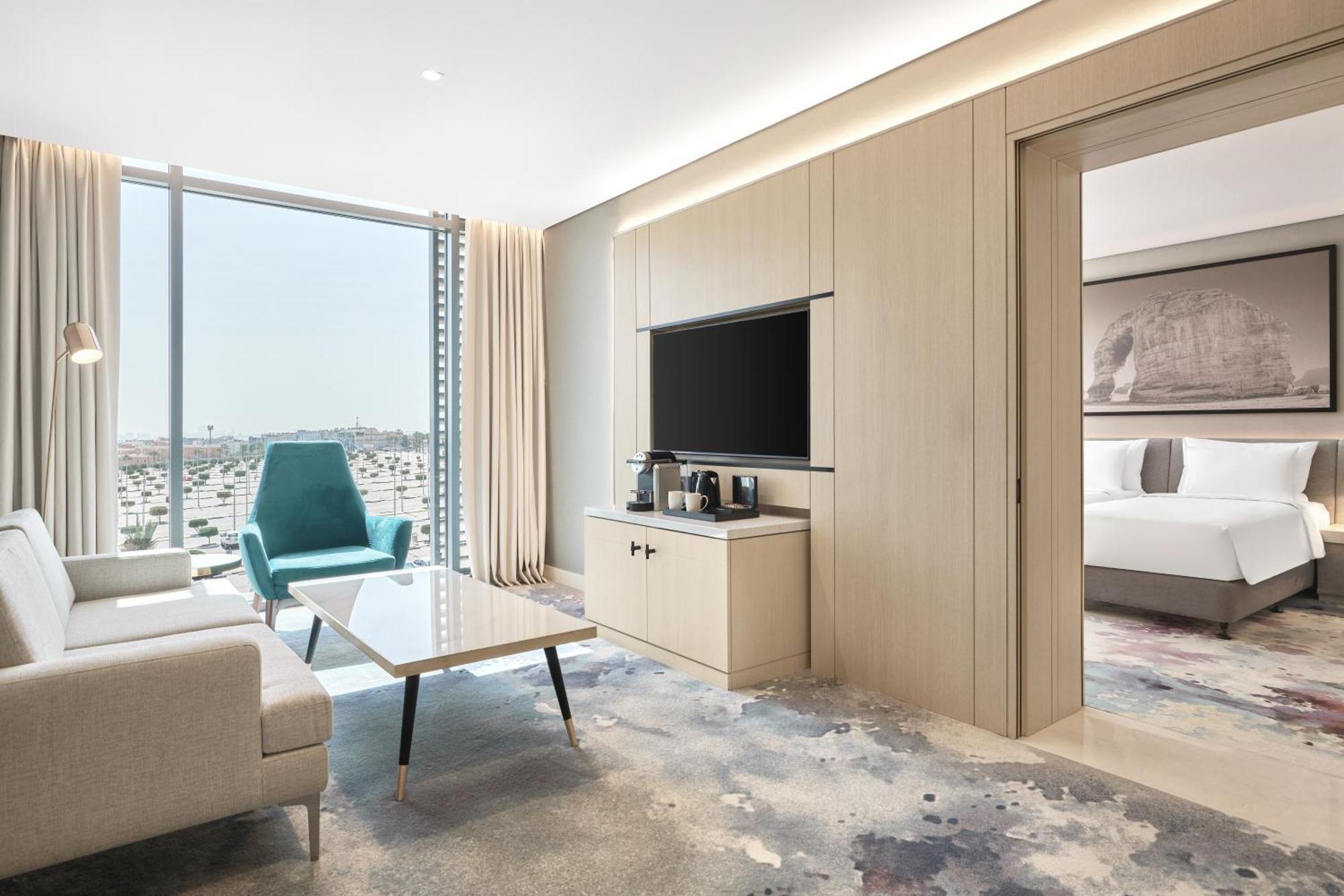 Radisson Blu Hotel Riyadh Convention And Exhibition Center 外观 照片 Suite