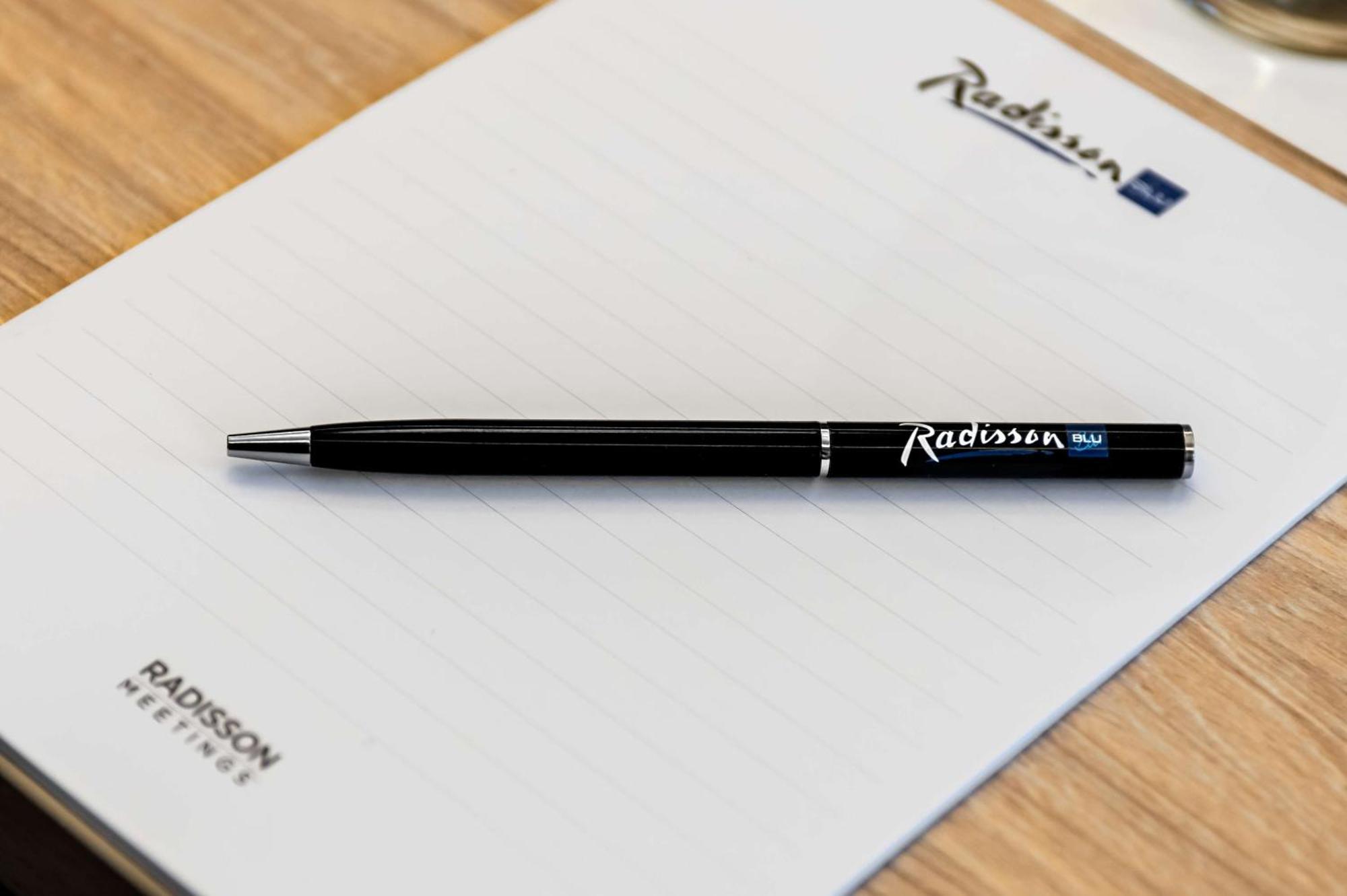 Radisson Blu Hotel Riyadh Convention And Exhibition Center 外观 照片 Radisson stationery